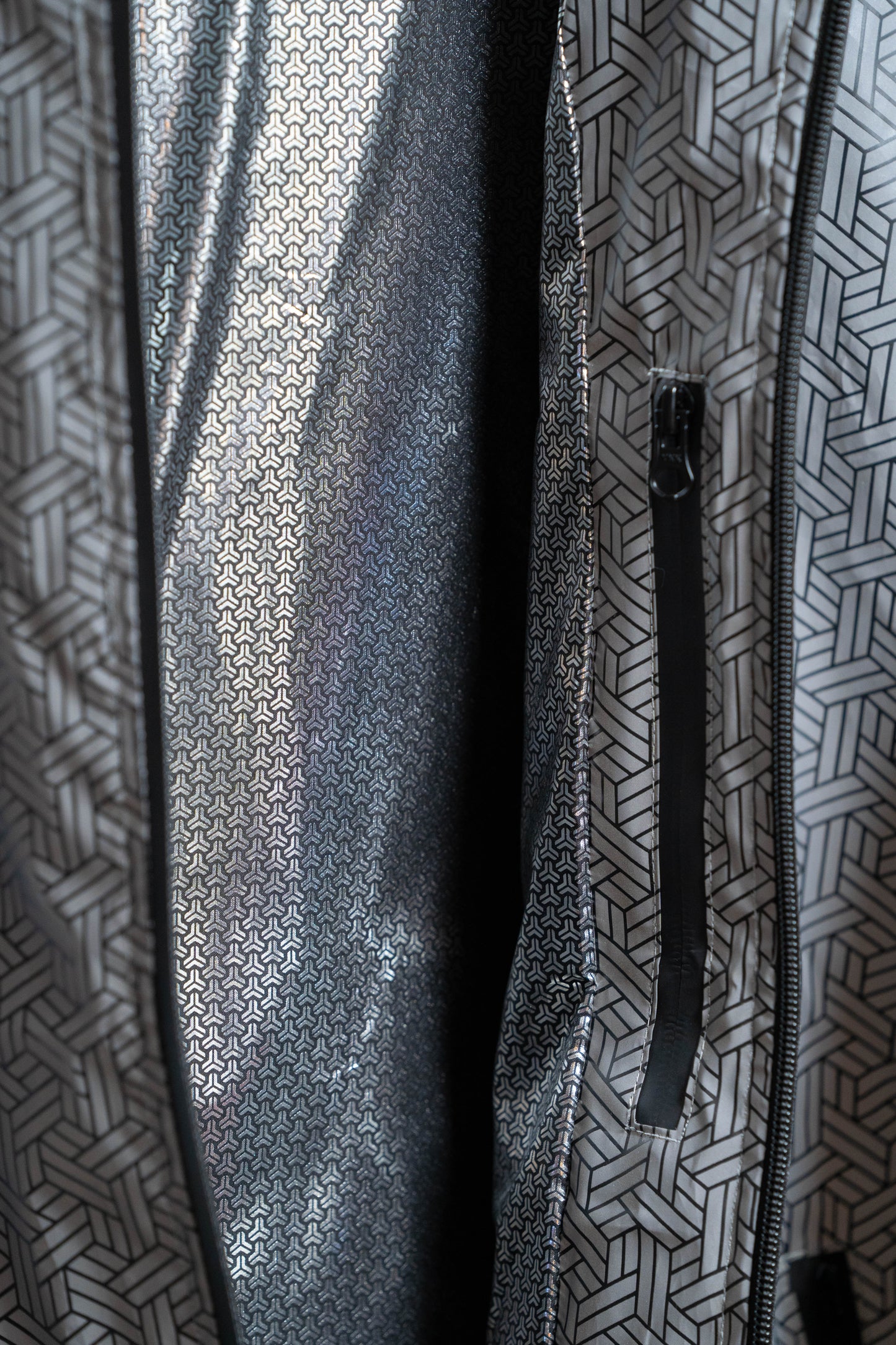 Head Life Reflective "Anti Paparazzi Jacket" (Crown Logo)